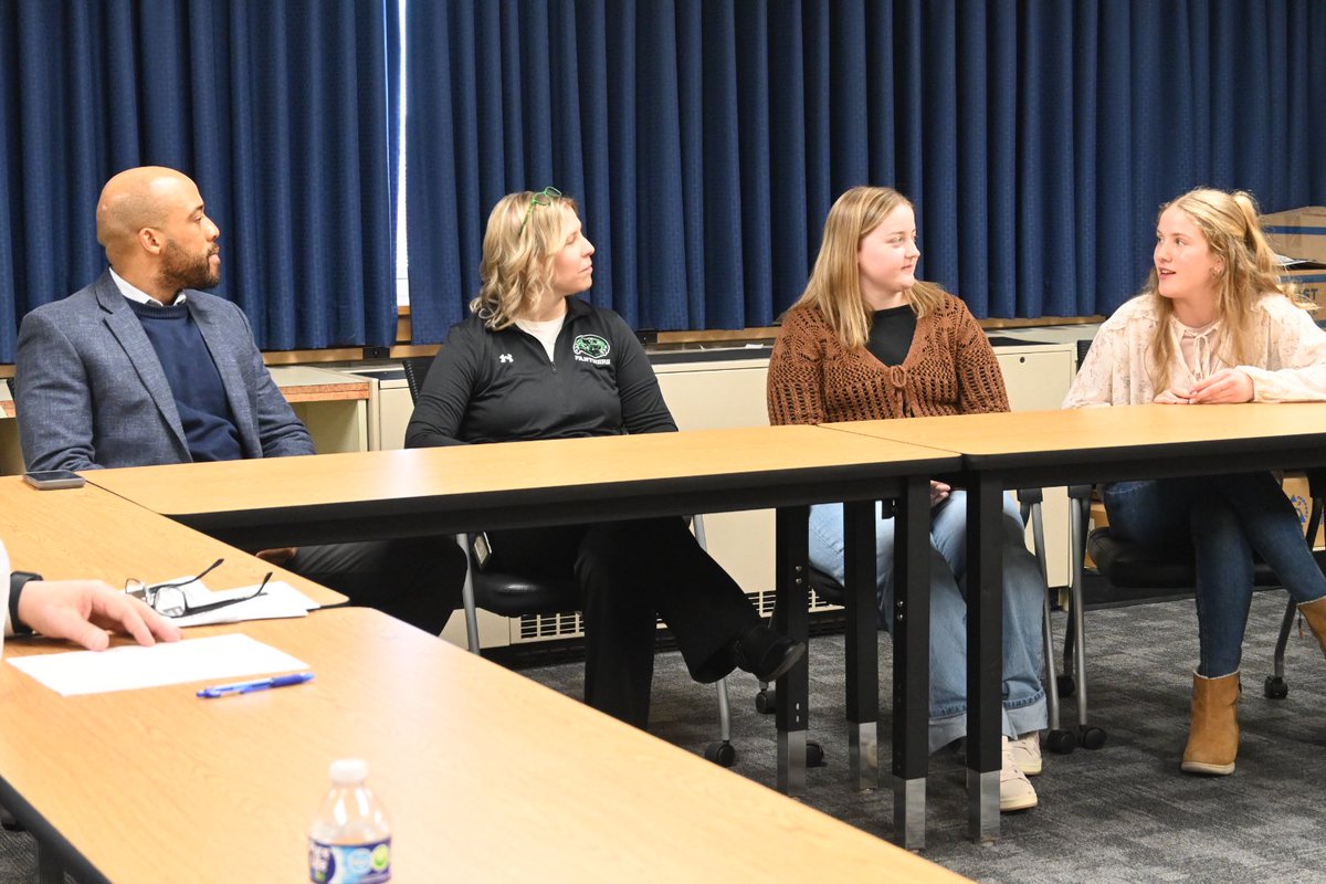 Mandela Barnes tweet media