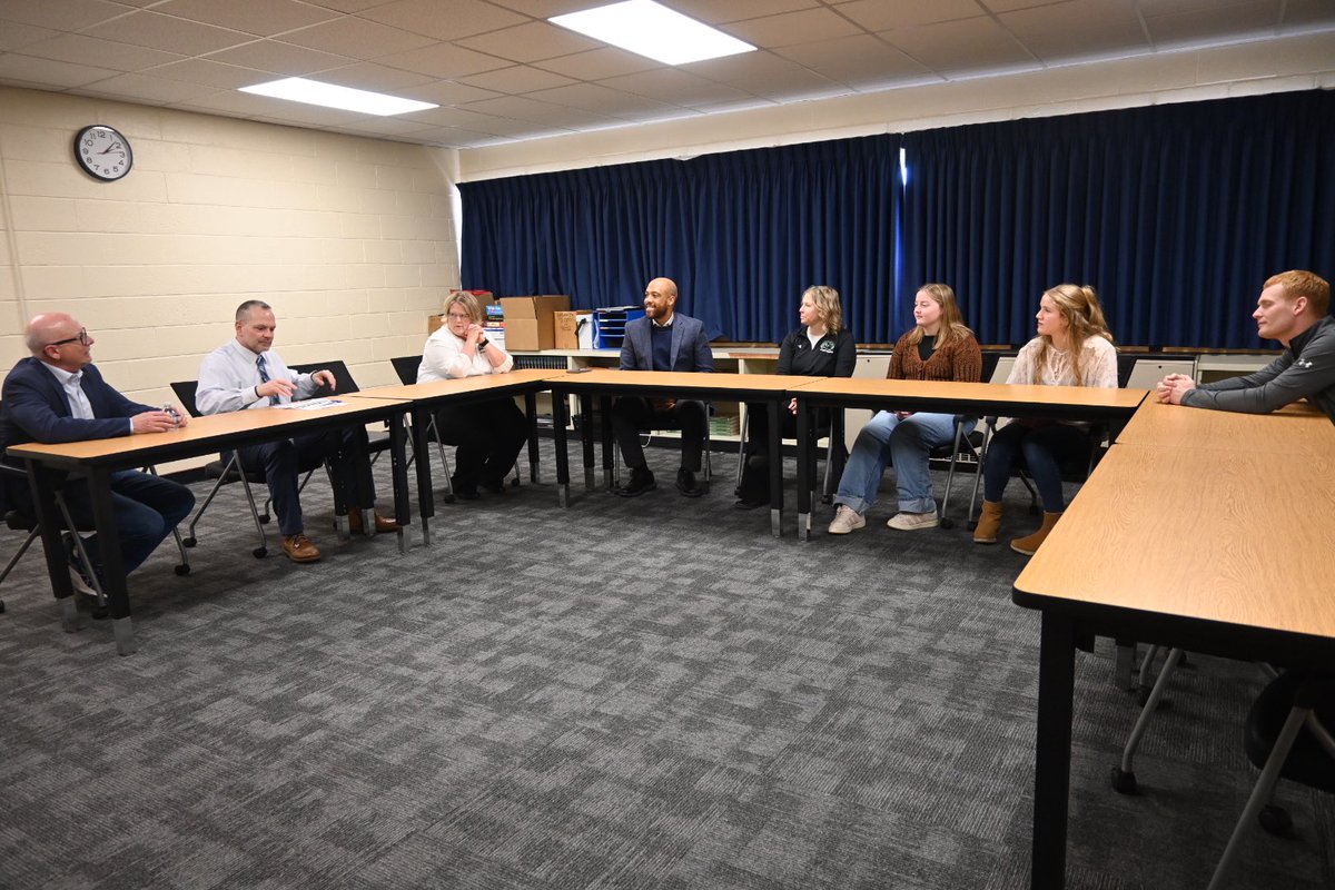 Mandela Barnes tweet media