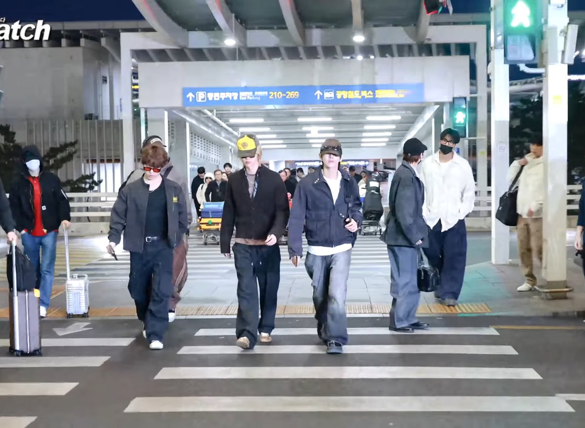 shi ◡̈ tweet media