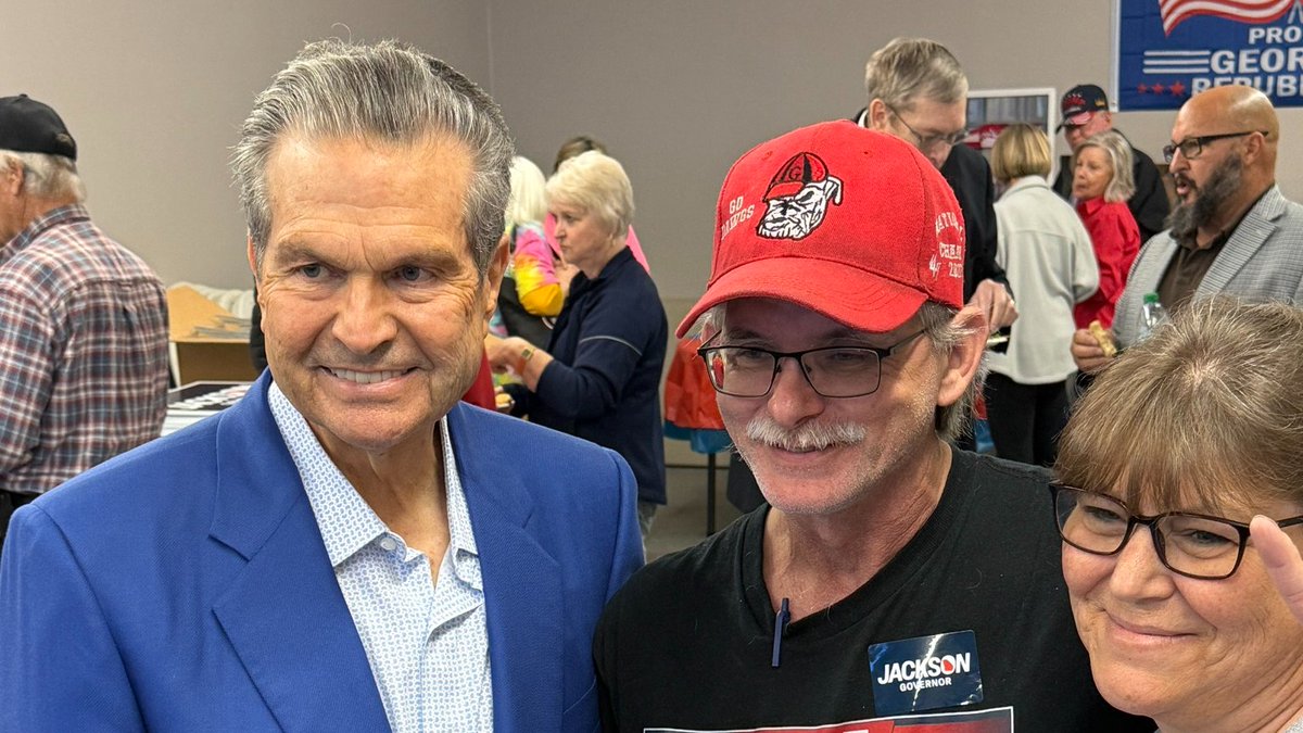 Team Jackson tweet media