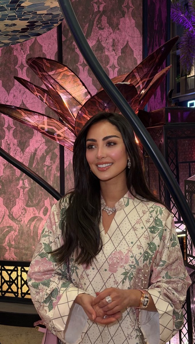 Classigram tweet media