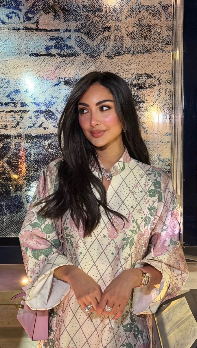 Classigram tweet media