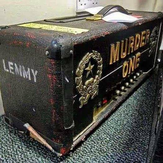 DVZ MΞMΞS tweet media