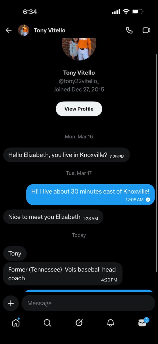 E👩🏻‍⚕️🍊🧡🐾 tweet media