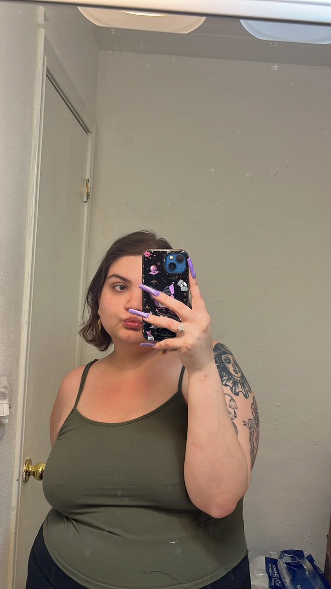 𝖑𝖆𝖚𝖗𝖊𝖓♡︎ tweet media