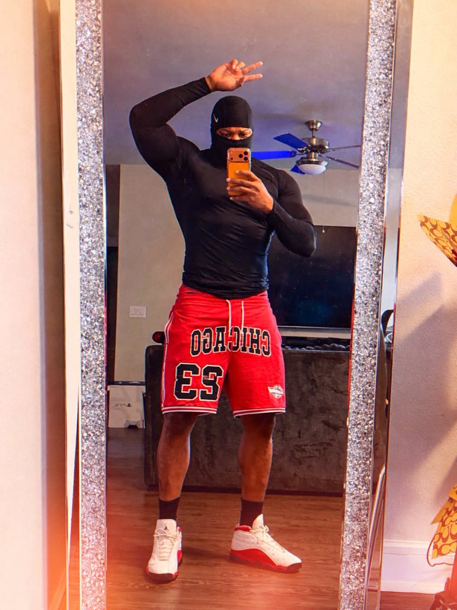 Deloris Van Cartier's Secret Child tweet media