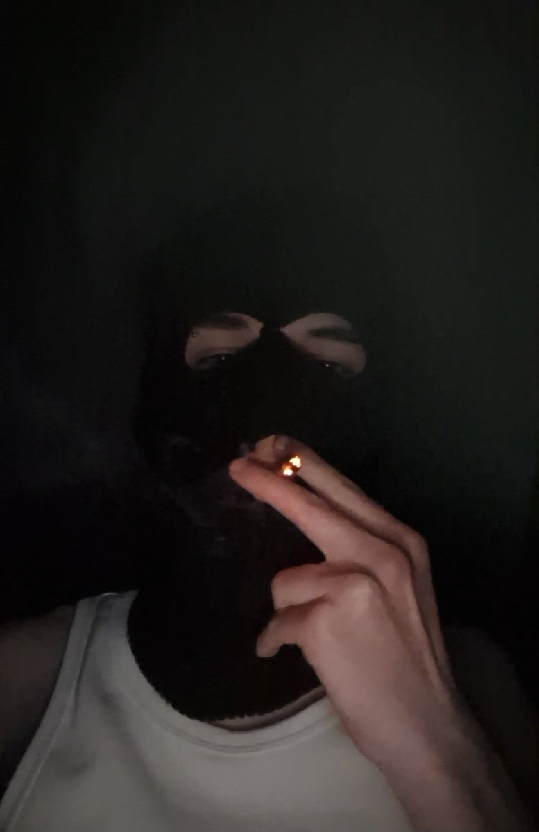 confused tweet media