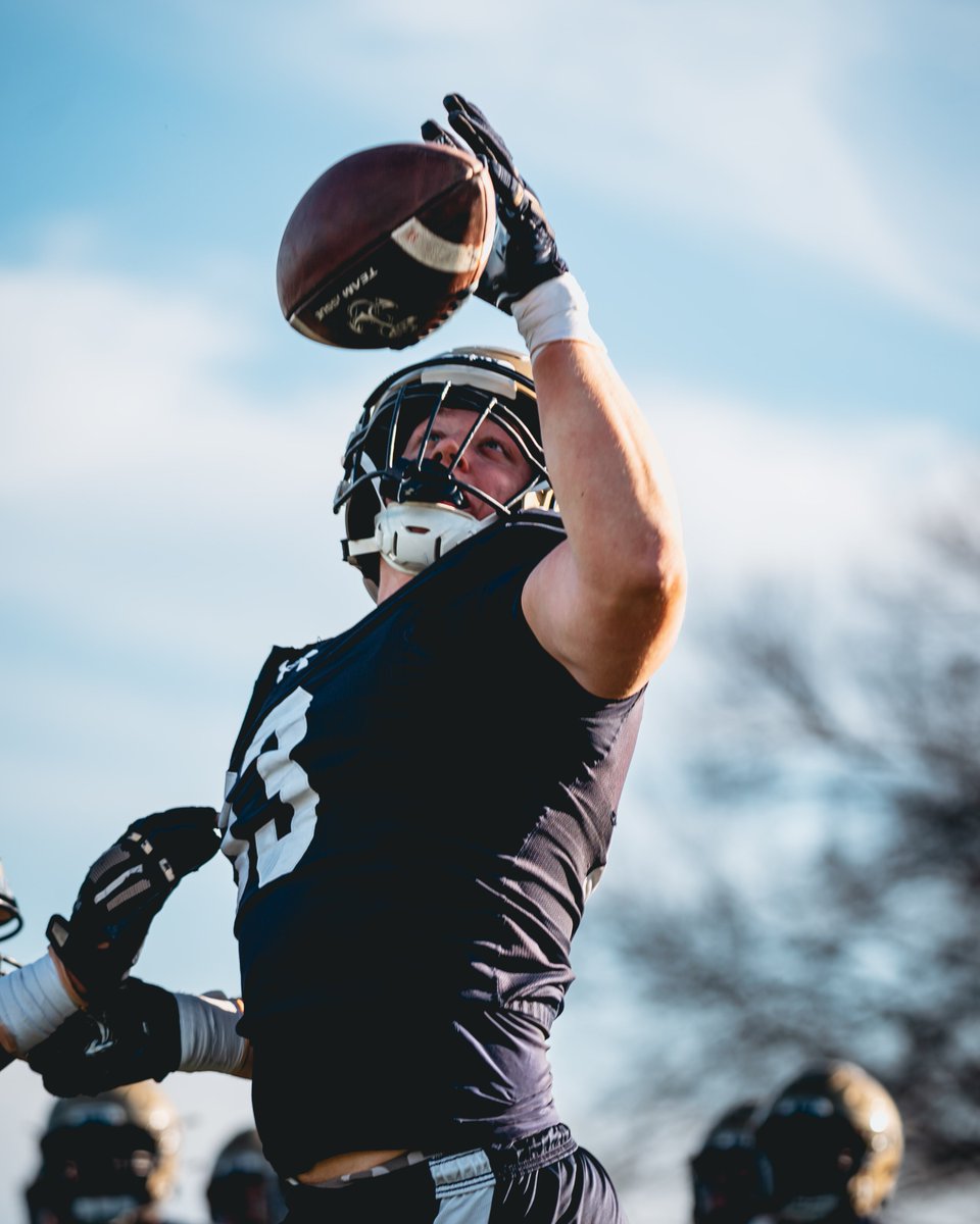 Navy Football tweet media