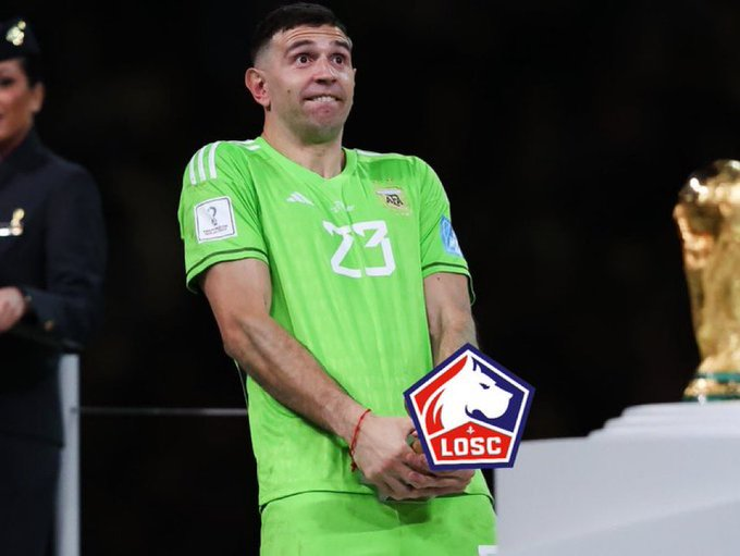 𝐊𝐁 🇬🇧 tweet media