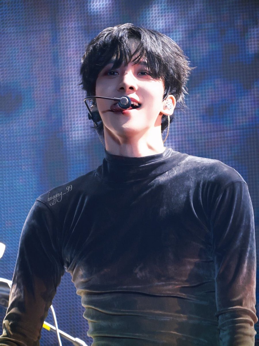 Hourly Yunho ♡ tweet media