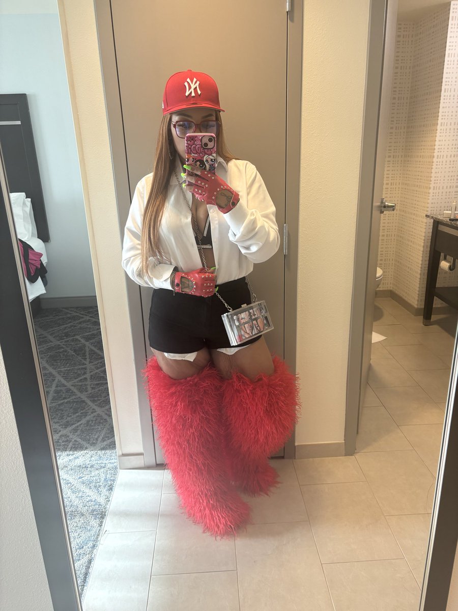 KRISTIN IS THE DRAMA🐦‍⬛👠 tweet media