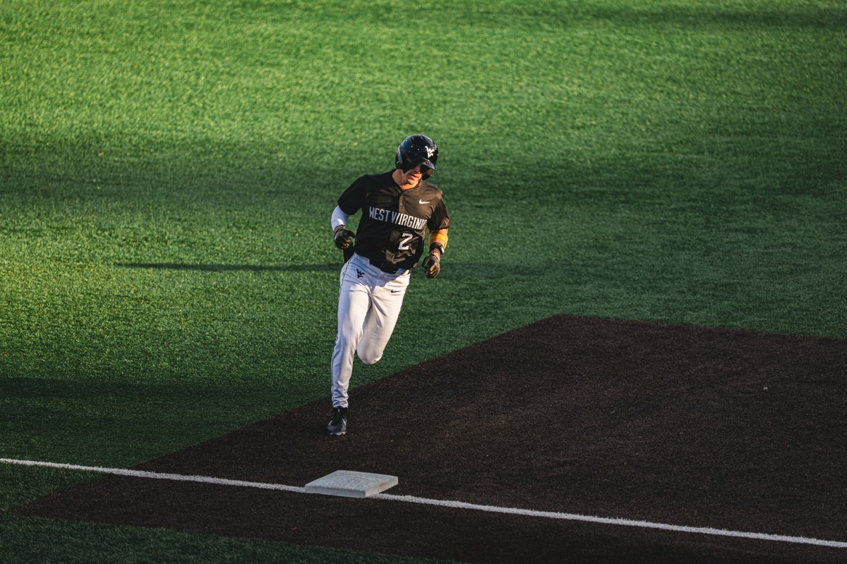 WVU Baseball tweet media