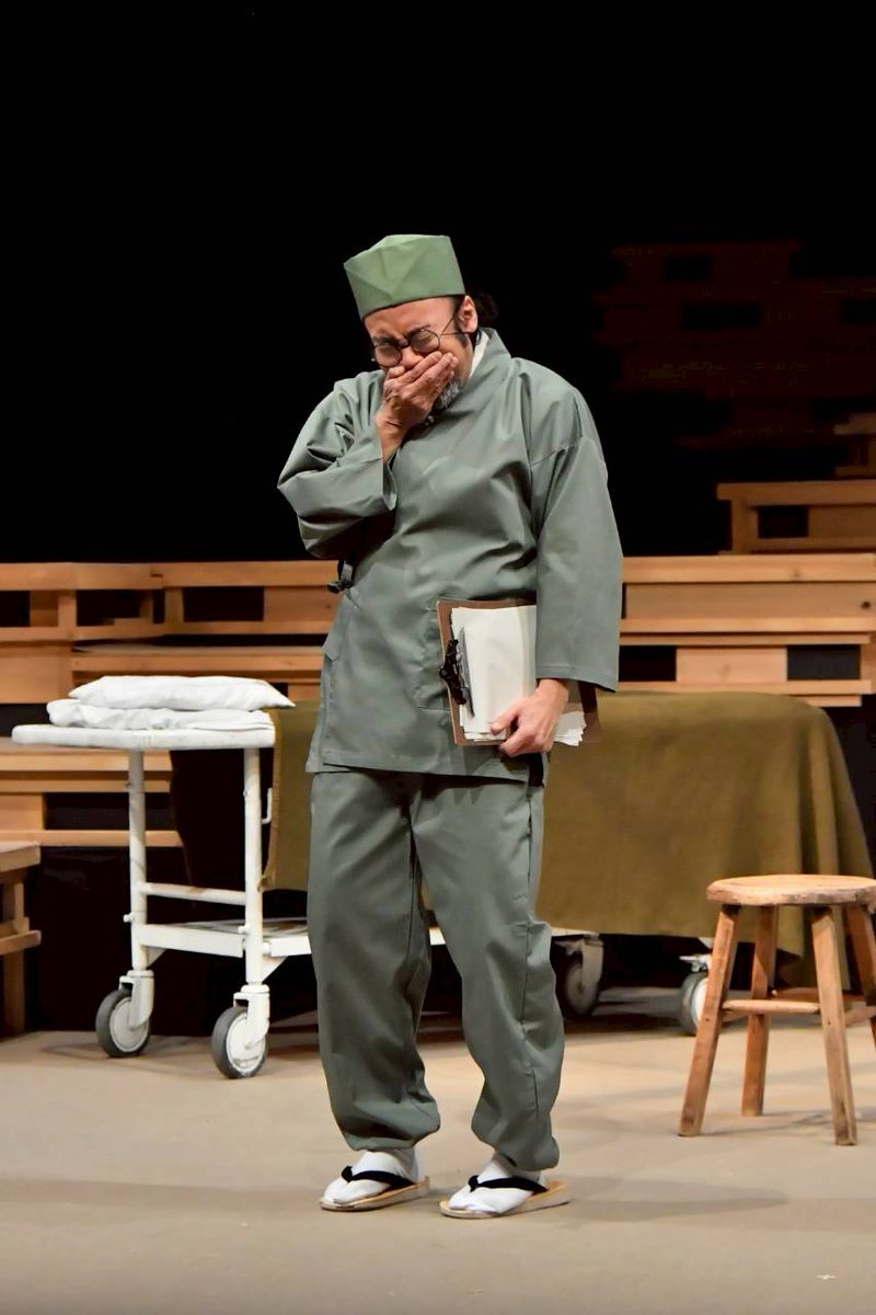 「ううっ…LiveUpCapsules「須く、一歩進む」のチケット買いたかったのに…売り切れてるぅ…！」
とお嘆きのあなた！ローソン販売は終了ですが、当日券ございます！
本日は14時と18時開演！
当日券は1時間前より販売です✨
今日夜と土日の予約はこちら→j-stage-i.jp/luc/
【撮影：佐藤大志朗】