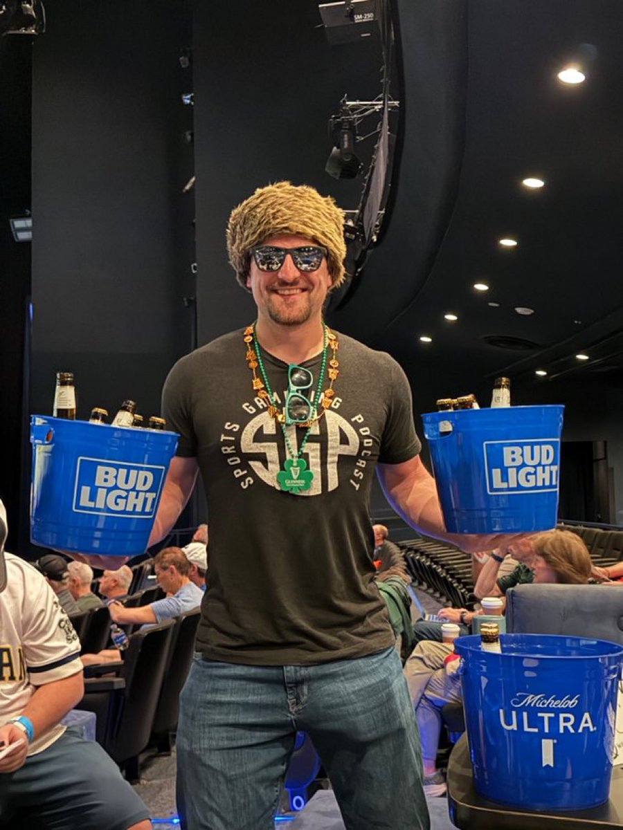 The College Experience tweet media