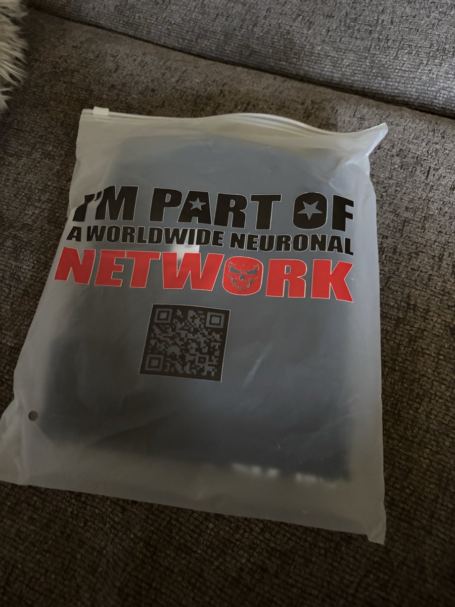 Thirteen tweet media