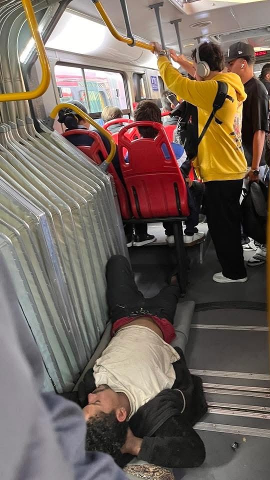 Colombia Oscura tweet media