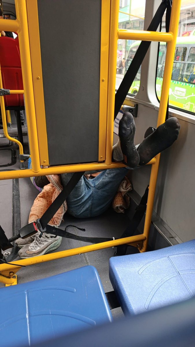 Colombia Oscura tweet media