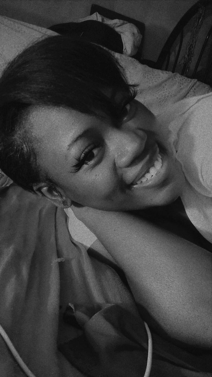 Christina ♑ tweet media