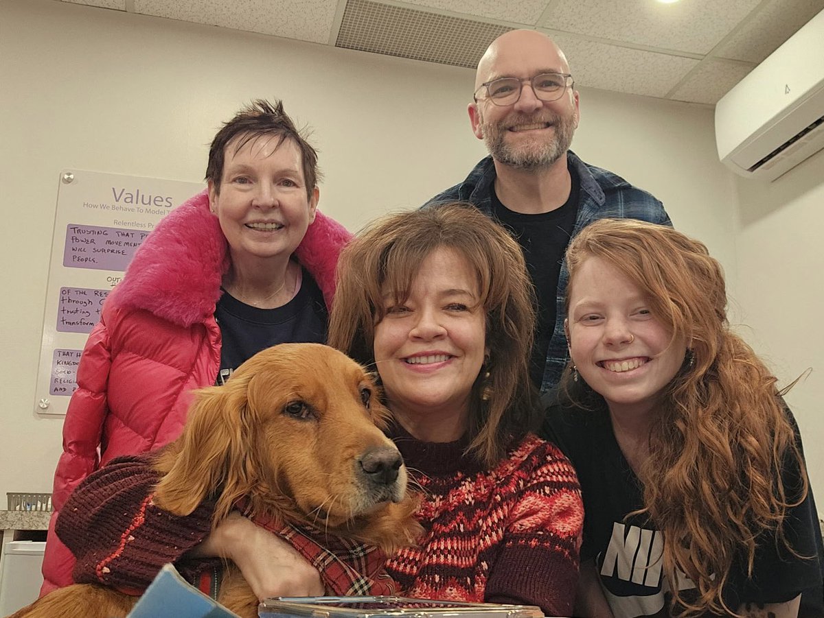 Laurie Stewart tweet media