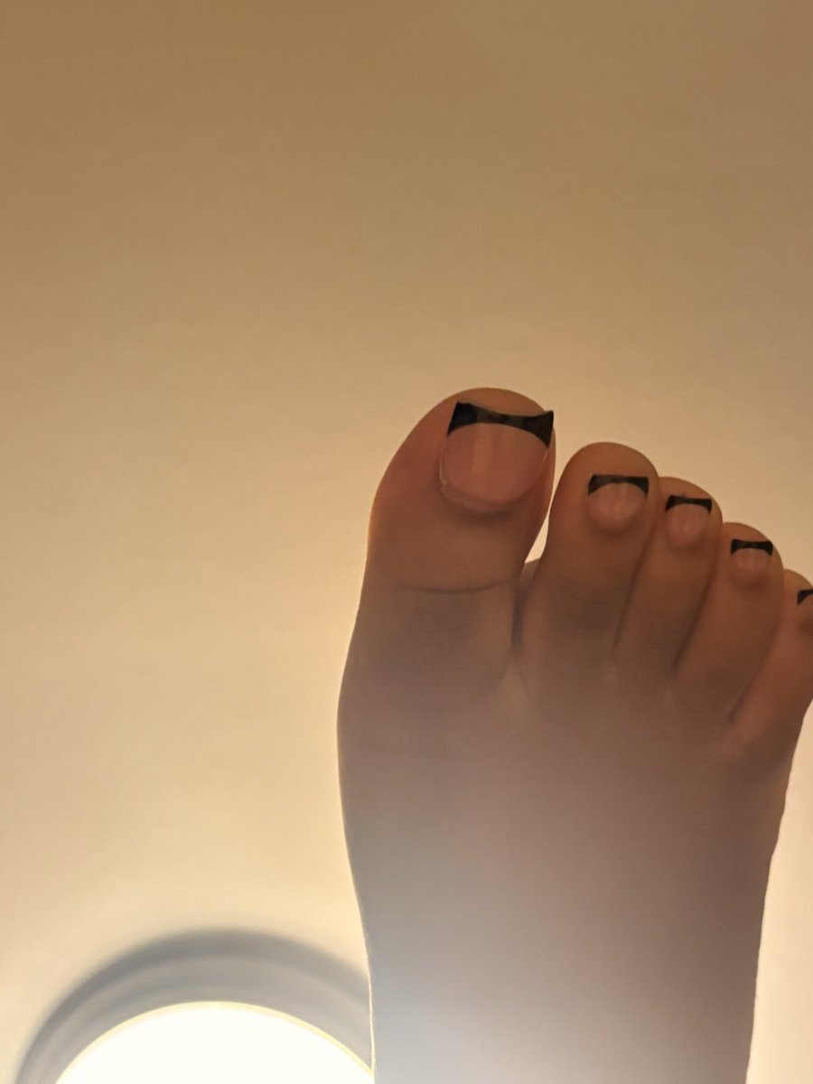 fefe☘️ tweet media