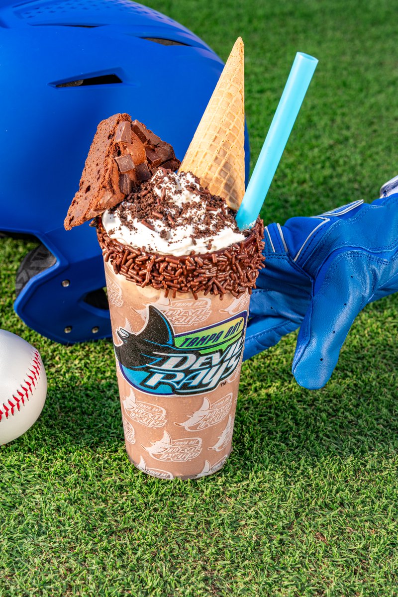 SleeperRays tweet media