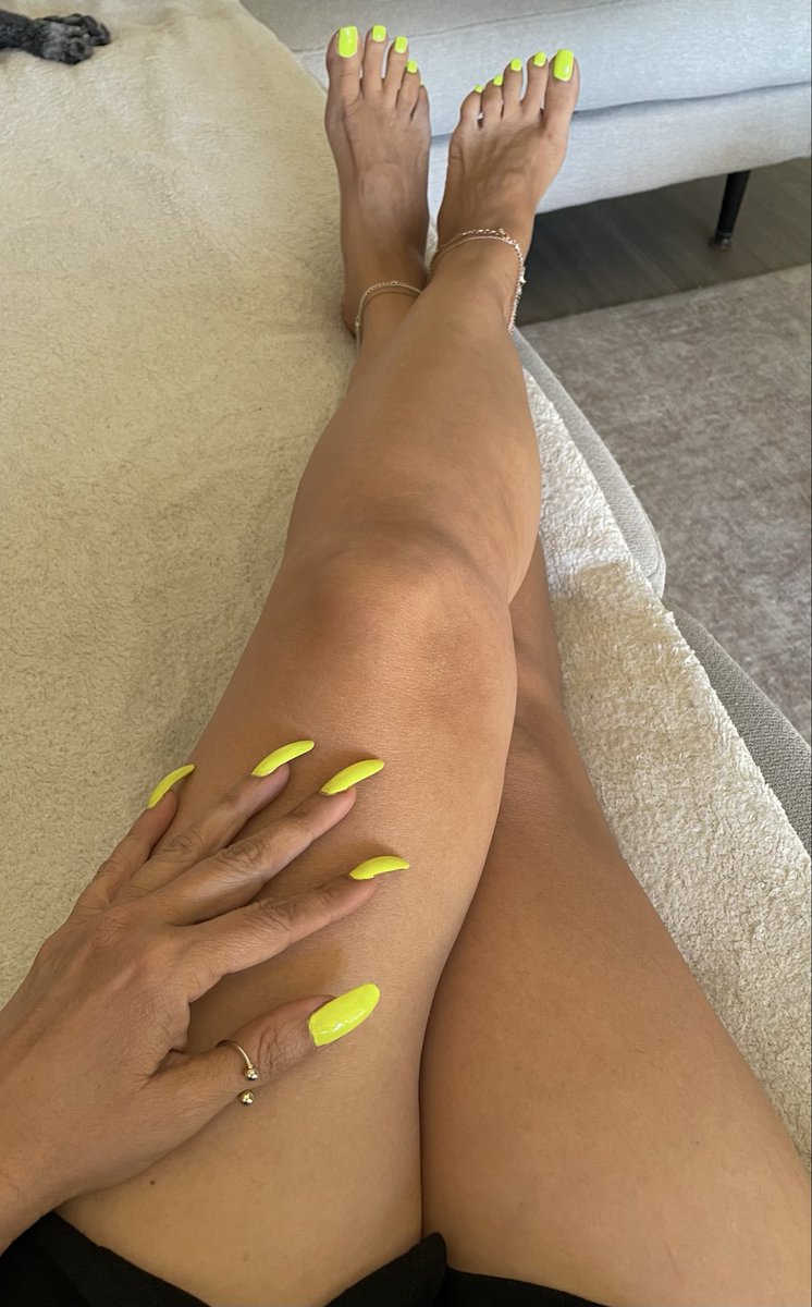 NauralBeautyZ tweet media