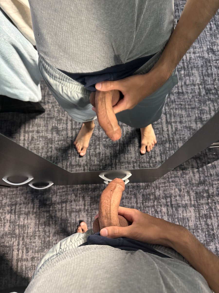 emeliobension's tweet photo. first post 😛 #nsfwtwtًً  #gay #mlm #bi #teen https://t.co/gztYhkFswZ