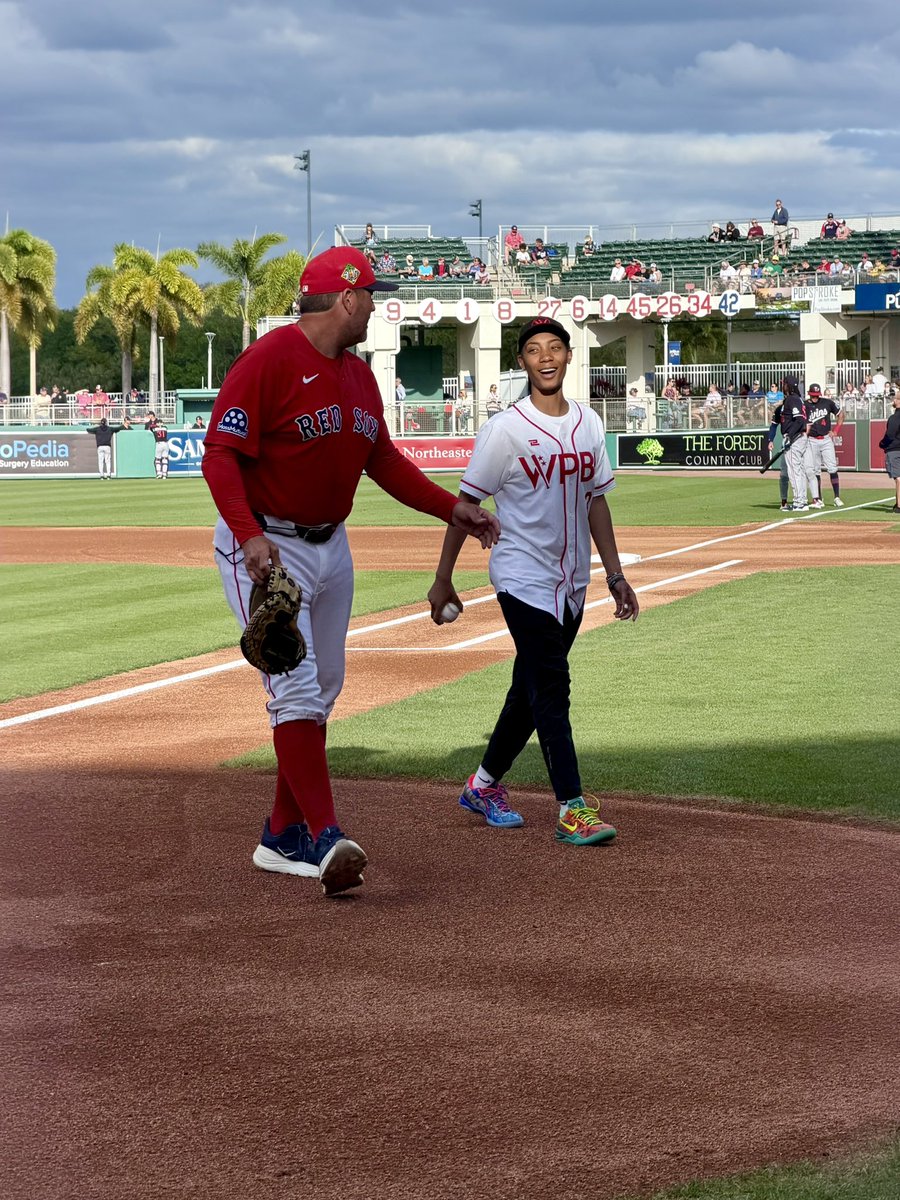 Lisa Pride tweet media