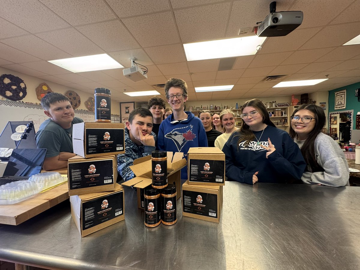 Gridiron Spice Company tweet media