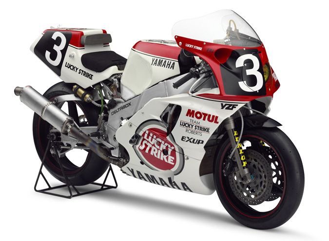 KawasakiとHONDAのラッキーストライク仕様はスペシャルな感じがして