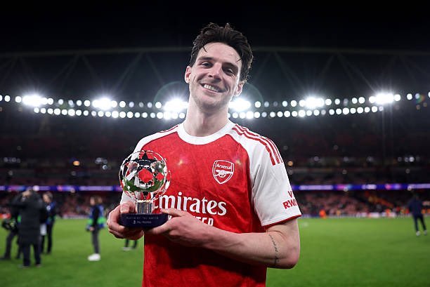 MR_LULLYCHI tweet media