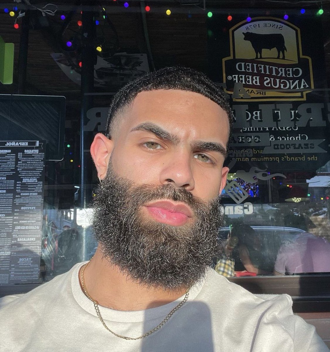 Sylvester tweet media