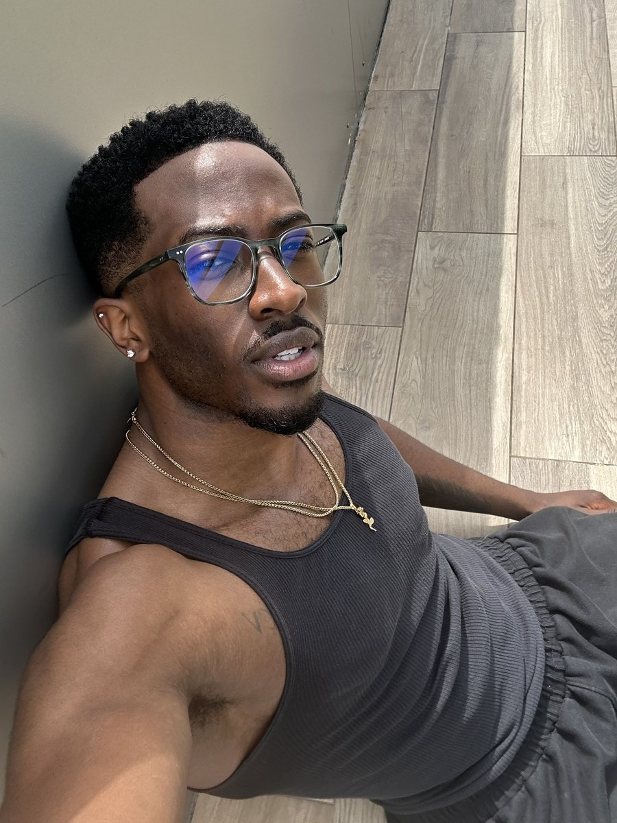 the golden child tweet media