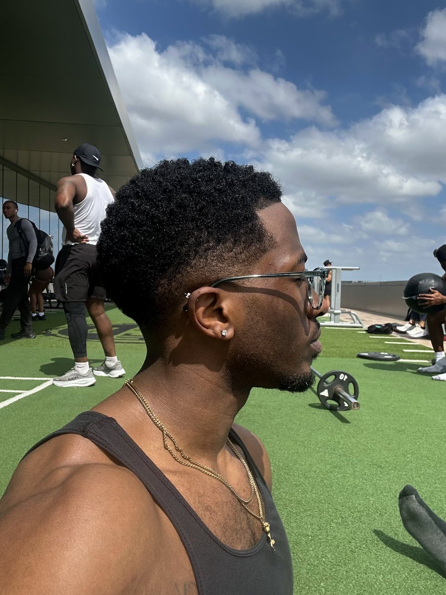 the golden child tweet media