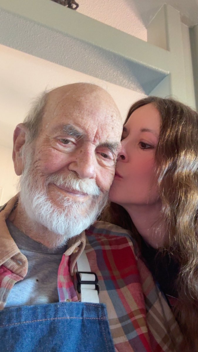 cgcallen's tweet photo. My wonderful daddy went home to be with the Lord today.. 💜 
1 Corinthians 15:55 https://t.co/MHCPilfkmR