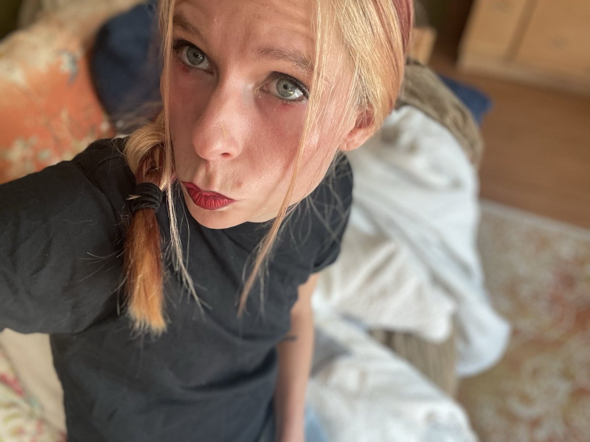 Tink's Kinks tweet media