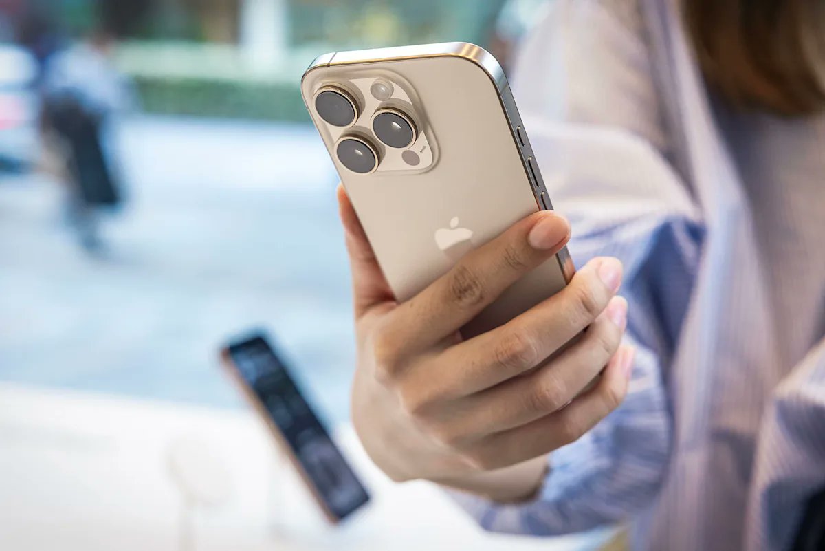 Yahoo Life tweet media