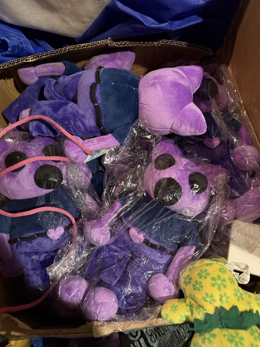 emotionull tweet media