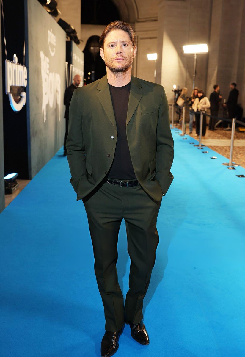 GoldenSeries tweet media