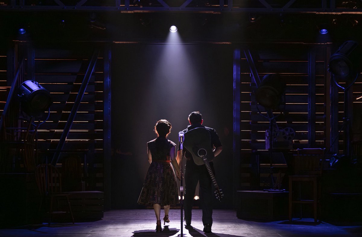 Johnny Cash tweet media