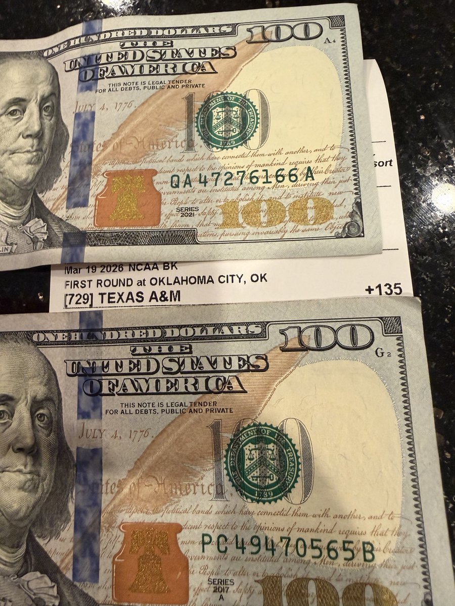 Man of the Library 📚 tweet media