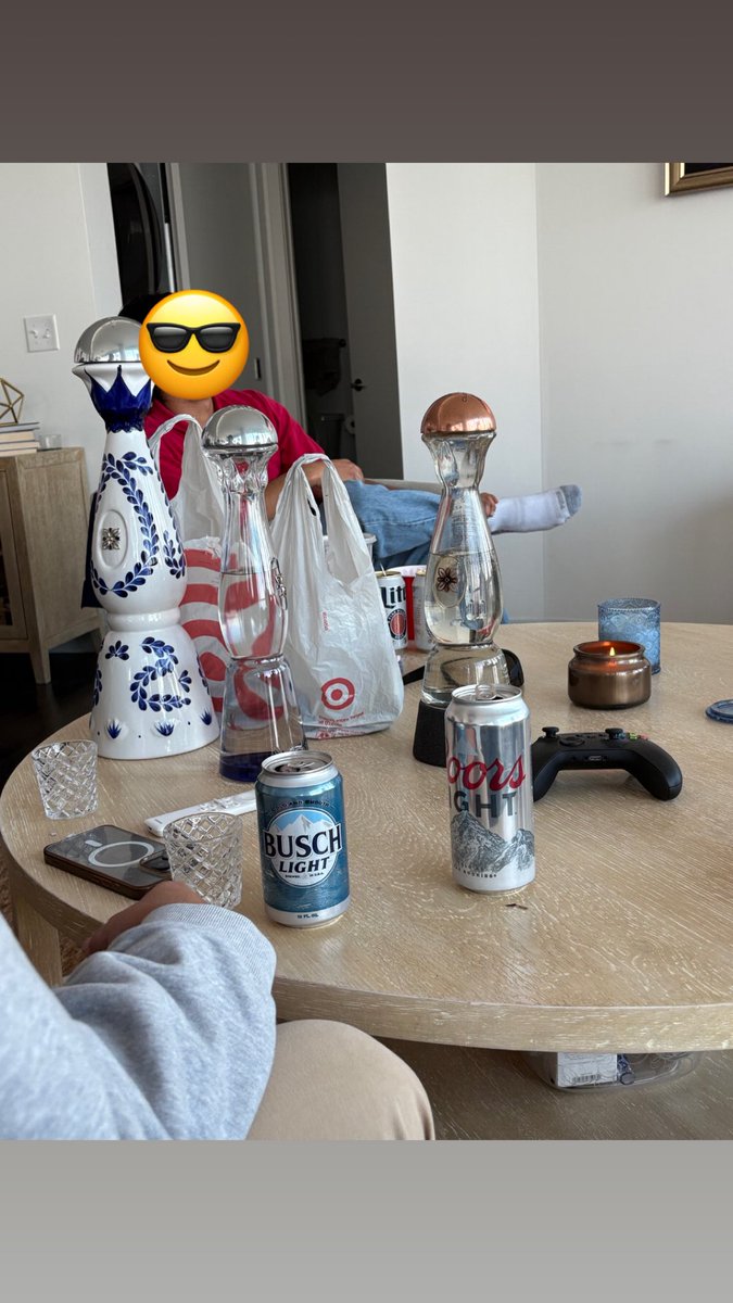 Mark Headows tweet media