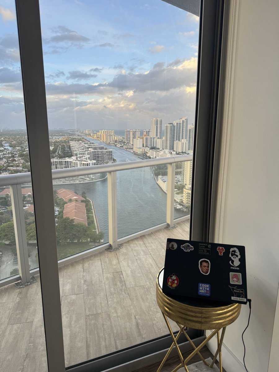 Lucas Botbol tweet media