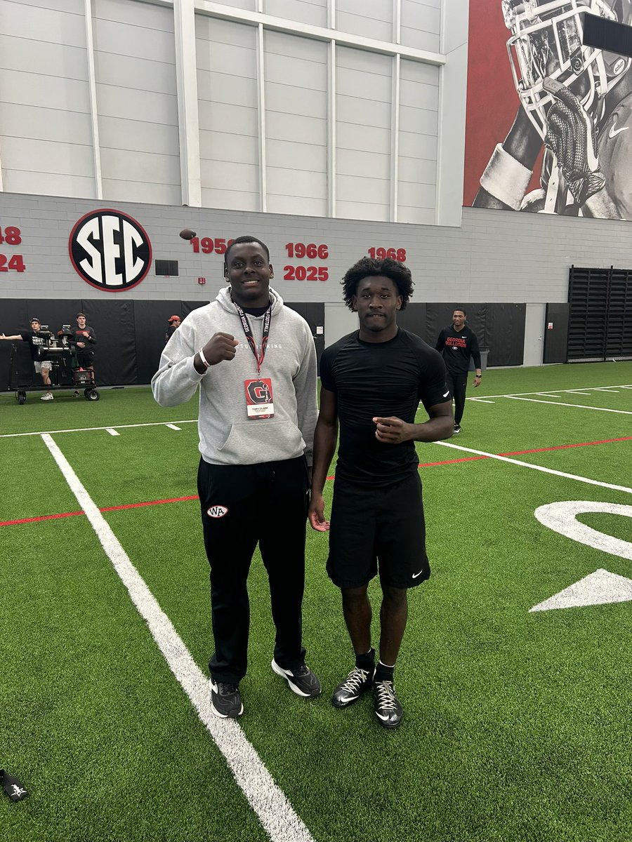 𝓣𝓸𝓻𝔂 𝓒𝓵𝓪𝓻𝓴 “𝓨𝓸𝓾𝓷𝓰𝓗𝓾𝓷𝓽𝓮𝓻” tweet media