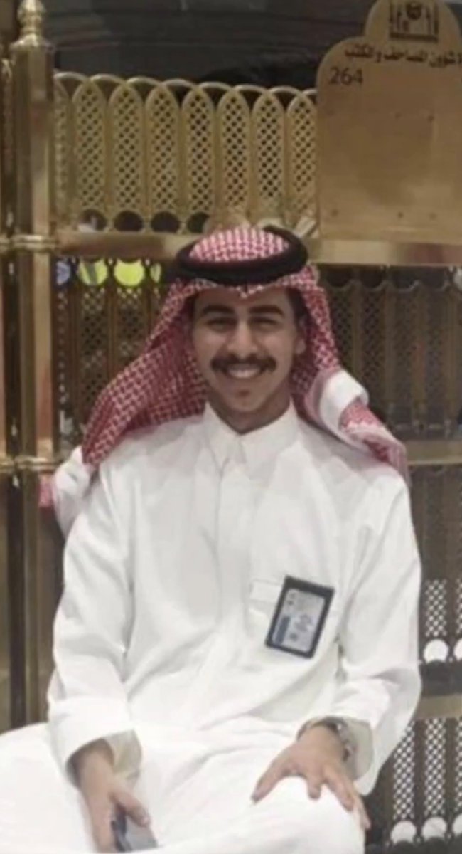 r9_7v's tweet photo. اللهم إنّا تذكرنا #محمد_القاسم في مقاطعٍ وصور عيدٍ مضت، وقلوبنا لا تزال موجوعه عندما نراه فاللهم اجعل عيدُه في الجنة اجمل وعوّض شبابه بنعيمٍ يُنسيه غُربه القبر، يارب إنه غاب عن تكبيرات الارض، فأسمعه تهليل الملائكة في علّيين، اللهم أجعل نصيبه من هذا العيد فيضًا من رضوانك ونورًا يمتد مد بصره وسرورًا يملأ روحة الطاهرة ، اللهم اجمعه بأهله وبمن يحب في جناتك..