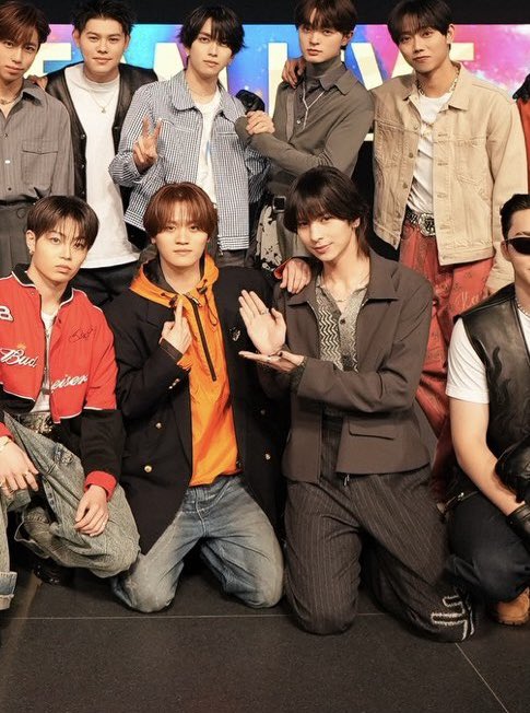 🐬pon.🫧☕️💜 tweet media