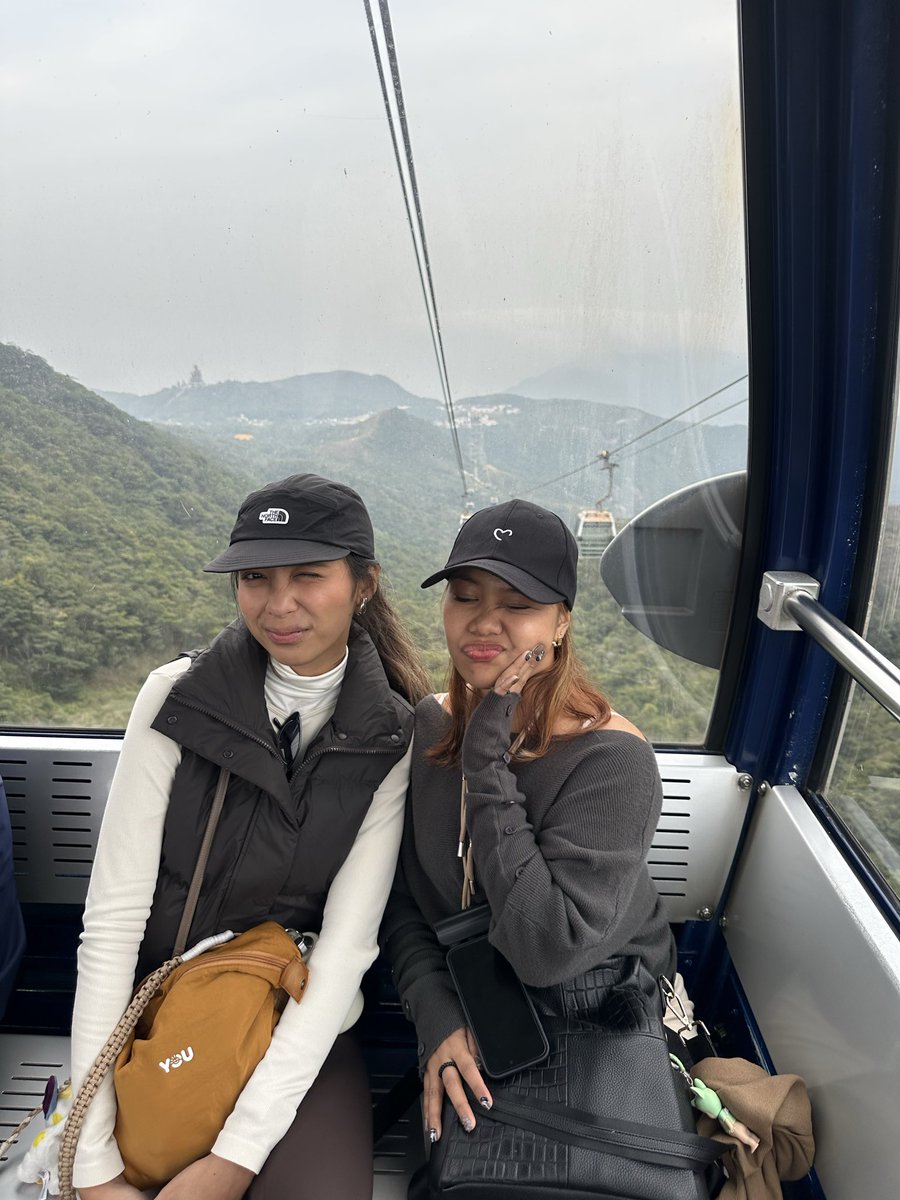 mkrisyeth's tweet photo. 5. HongKong trip 🇭🇰 https://t.co/Mi2IDWTH36