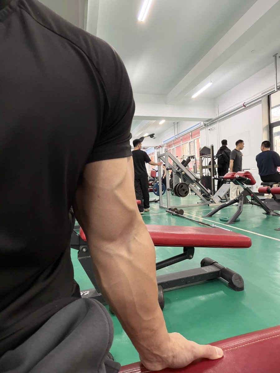 汉堡王杀手i tweet media