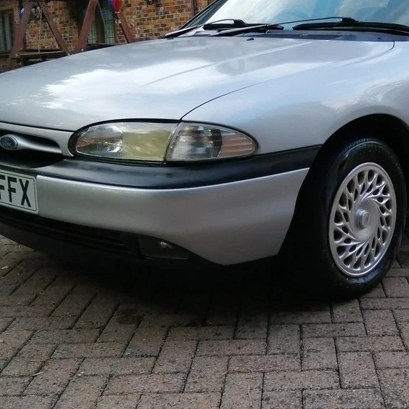 theseoldcars's tweet image. Look, intact bumpers! No tape!

carandclassic.com/l/C2015741

#Ford #Mondeo