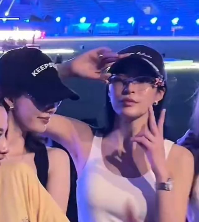 เจน 🐈‍⬛ tweet media